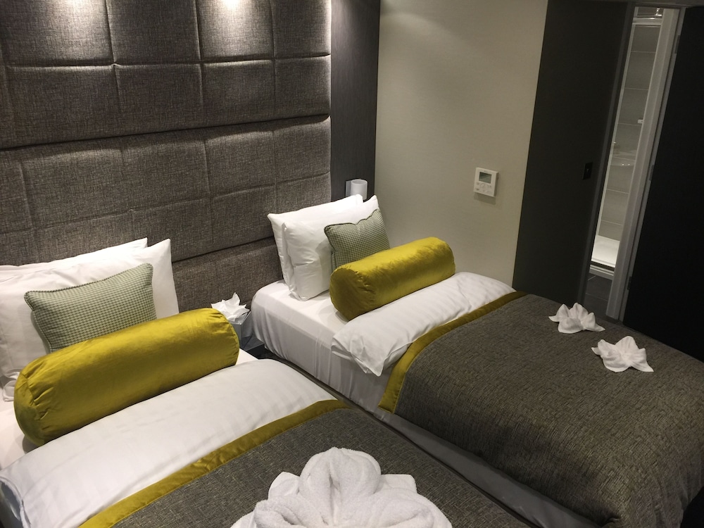 Mornington Hotel London Victoria 37/51