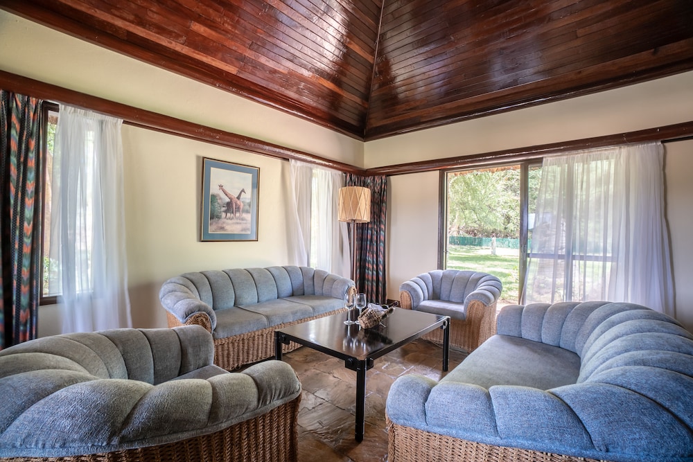 Sarova Shaba Game Lodge 47/63