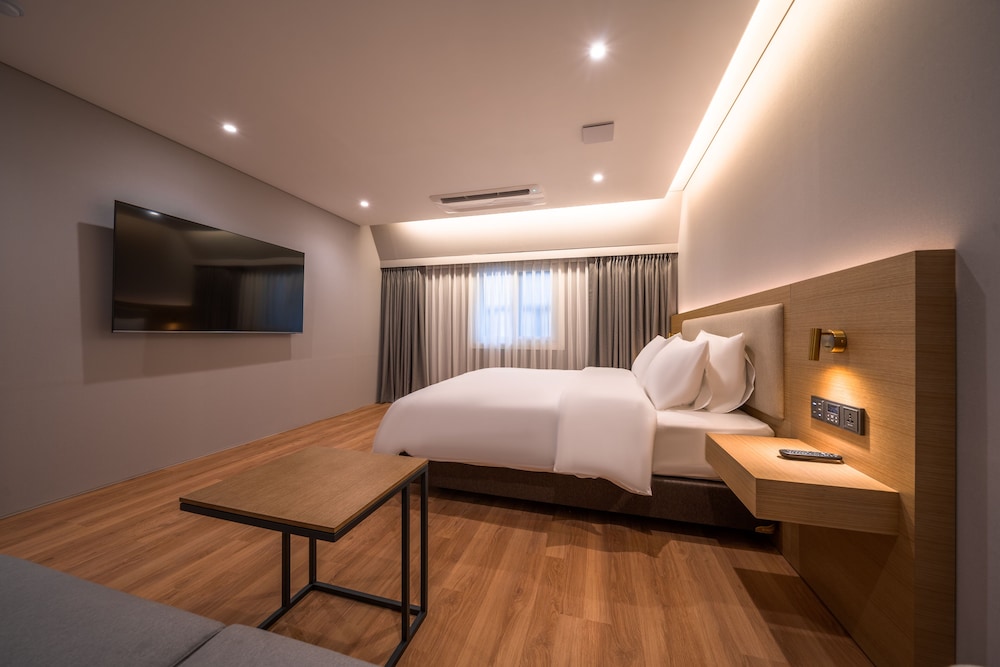 Comfort inn Yeouido 11/50