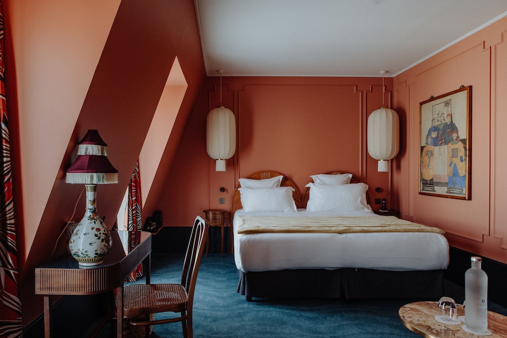 Mercedes, Junior Suite, King Bed