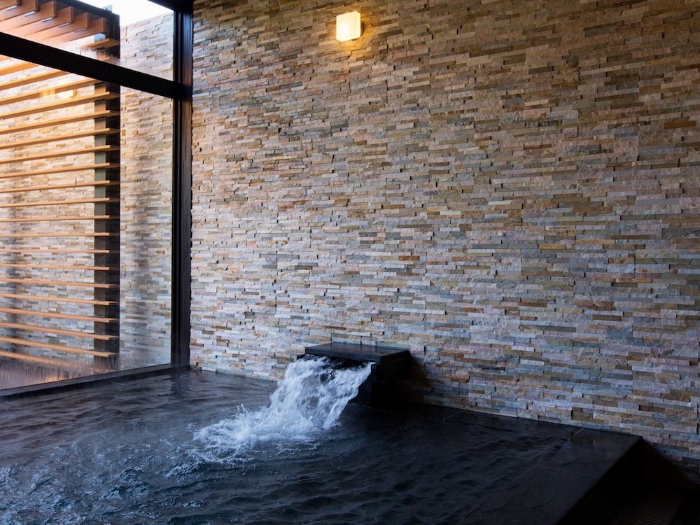 Hirayama Onsen Ryokan Zenya 25/50