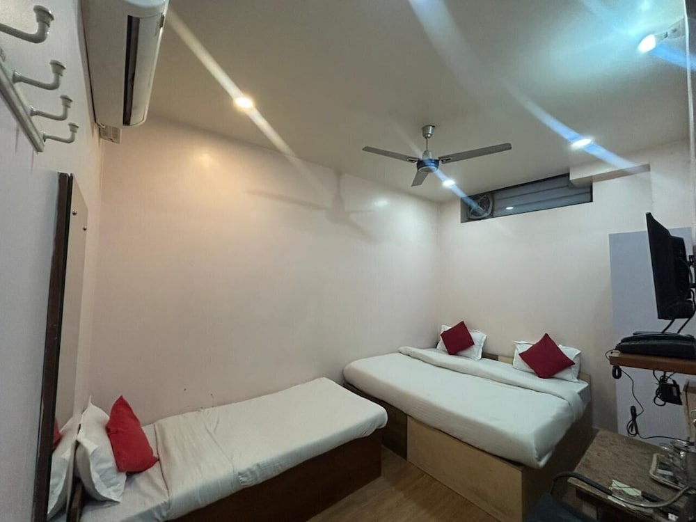 Hotel Thikana Palace 22/50