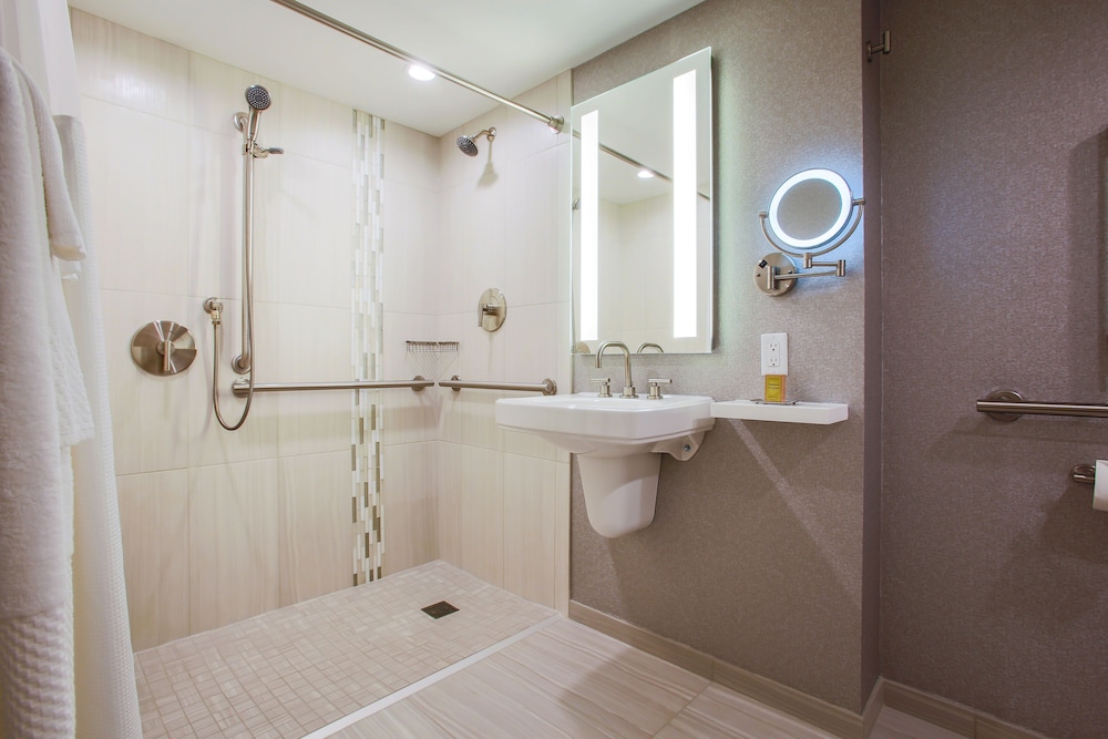Doubletree By Hilton Chicago Alsip 14/78