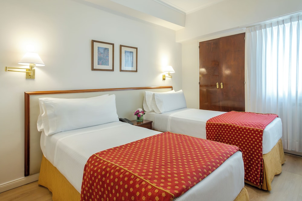 Hotel Iruna 38/72