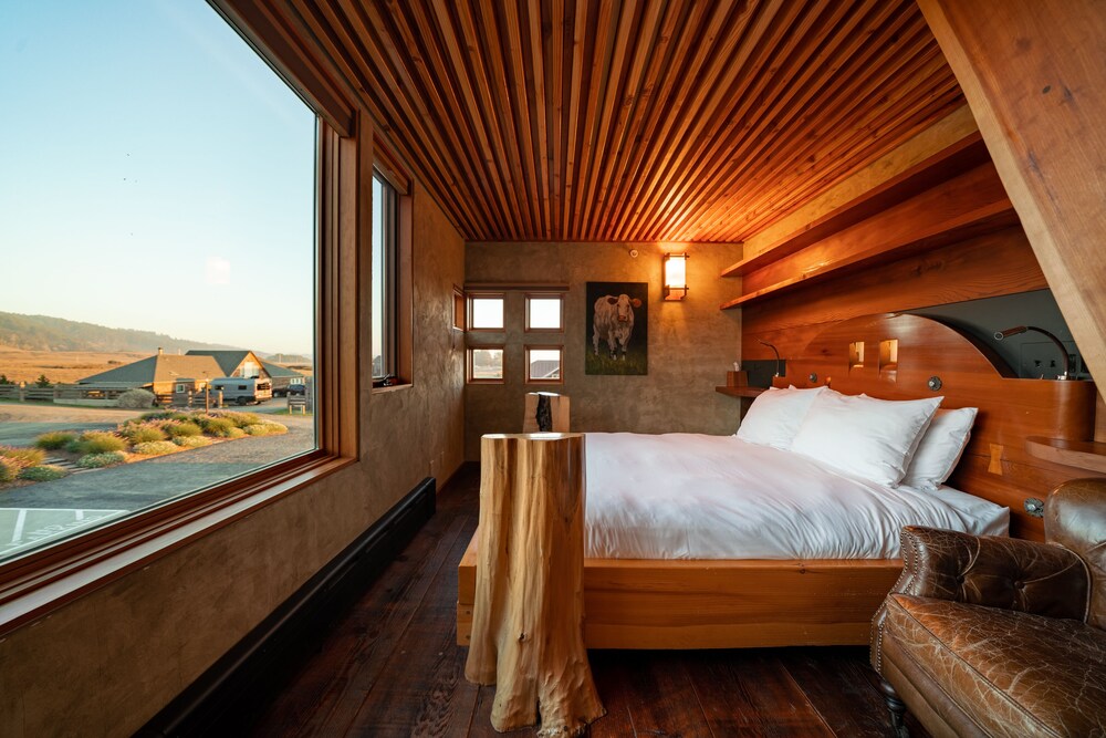 The Inn at Newport Ranch 16/67
