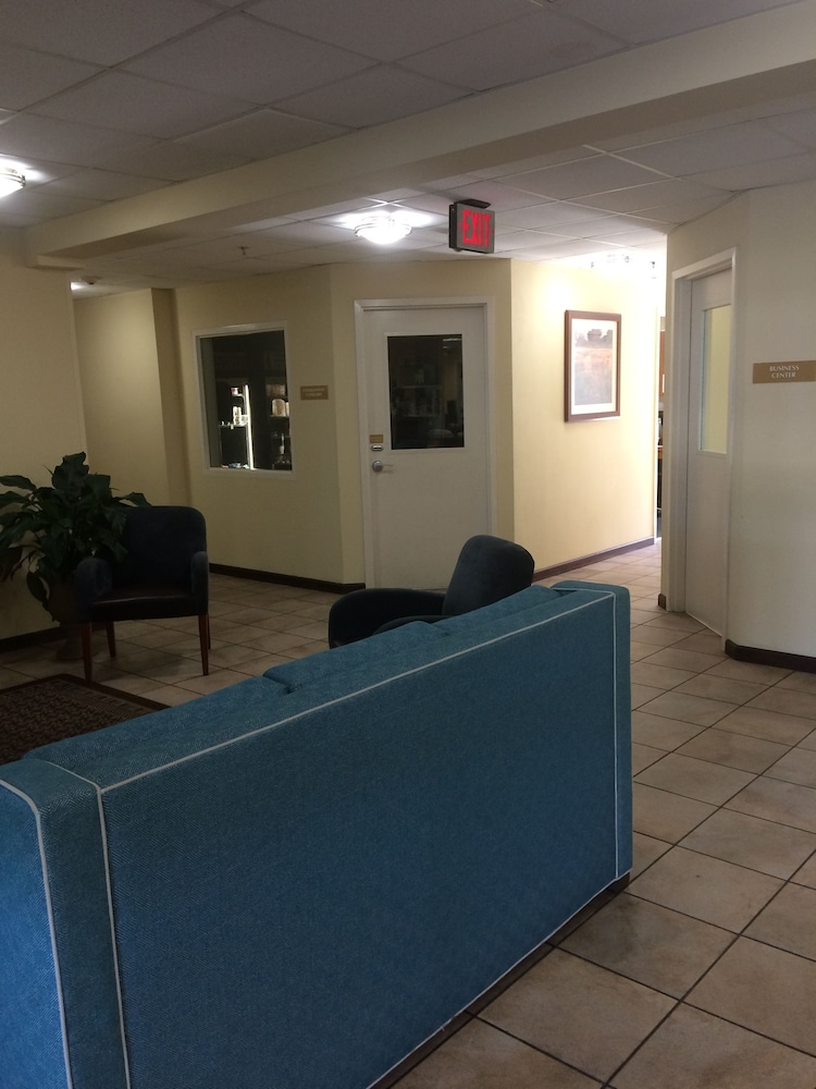 Candlewood Suites Jacksonville 45/72