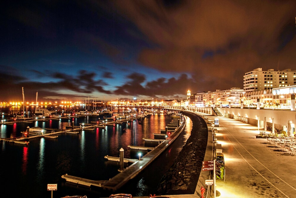 Octant Ponta Delgada (ex Azor Hotel) 65/67