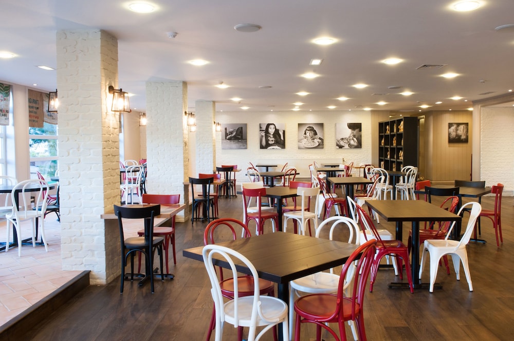 Macdonald Morlich Hotel 17/36
