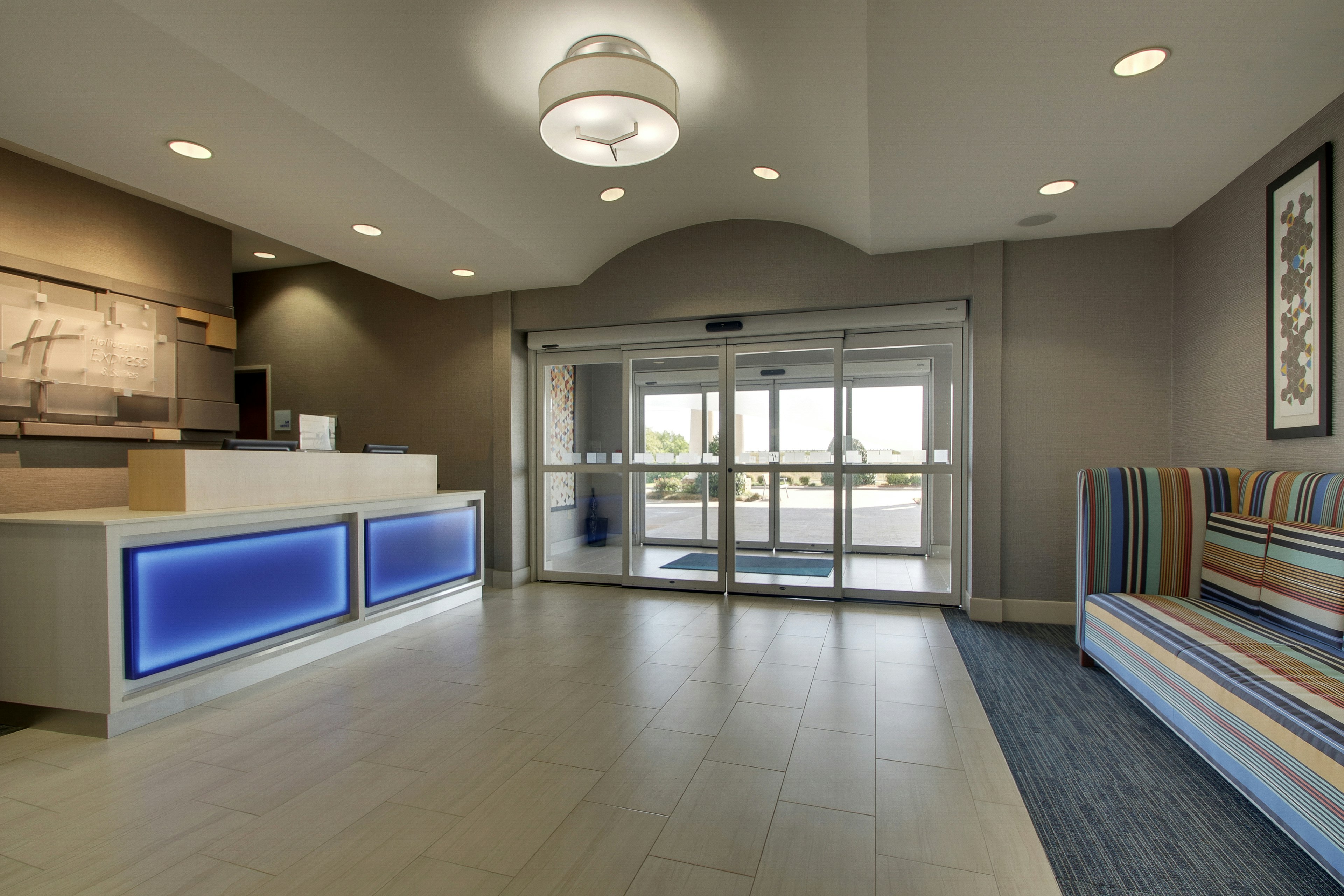 Holiday Inn Express Hotel & Suites Vernon College Area (HWY 287) 13/48