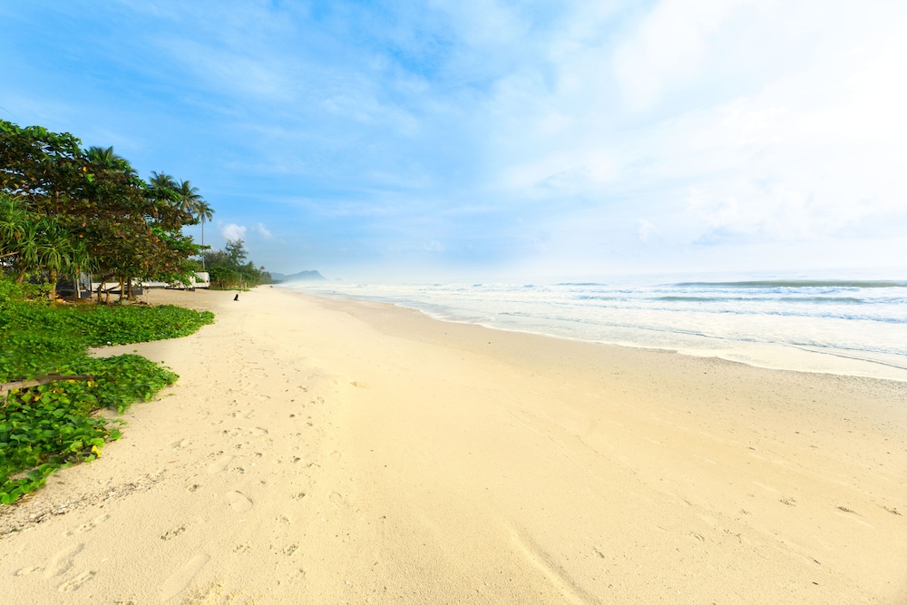 Aava Resort And Spa 53/66