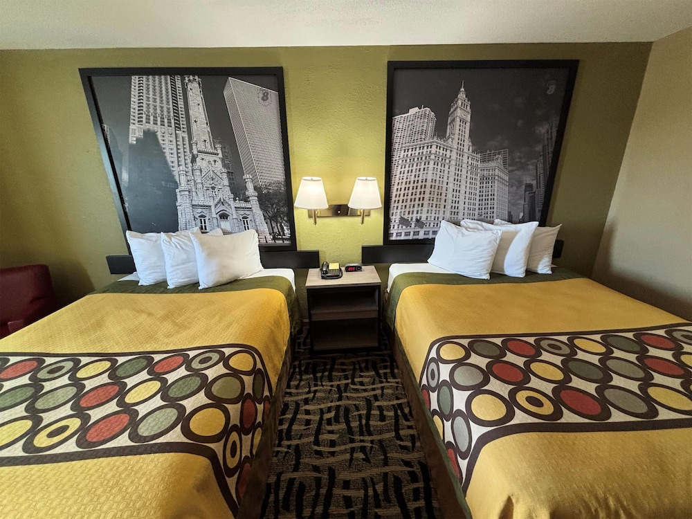 غرفة قياسية بسريرين كوين، Super 8 by Wyndham McLean/Bloomington SW 4/10