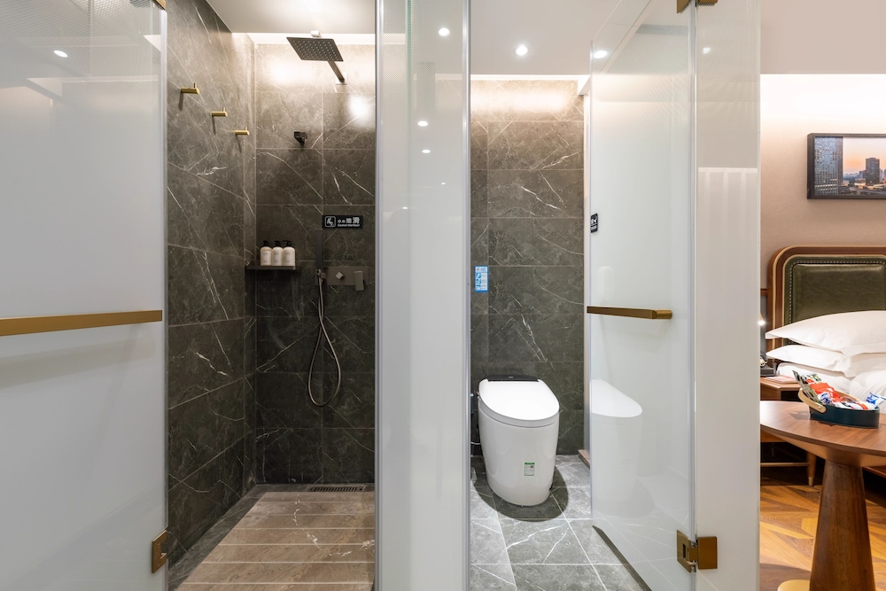 Nostalgia S Hotel (Beijing Xi Dan Jinrong Street) 40/41