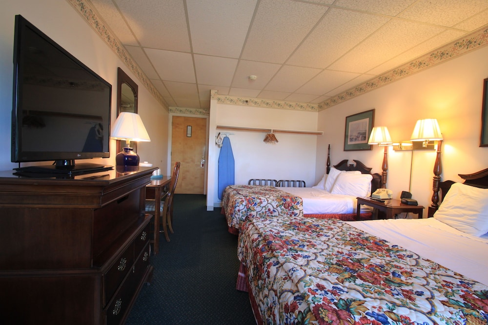 Boothbay Harbor Inn 14/69