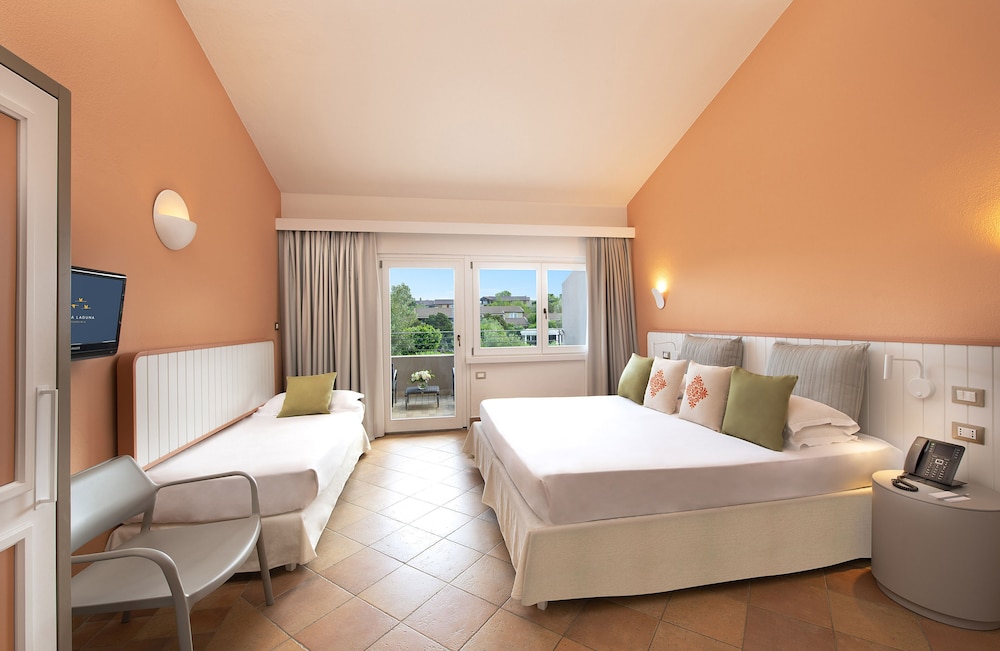 Chia Laguna - Hotel Village 19/60