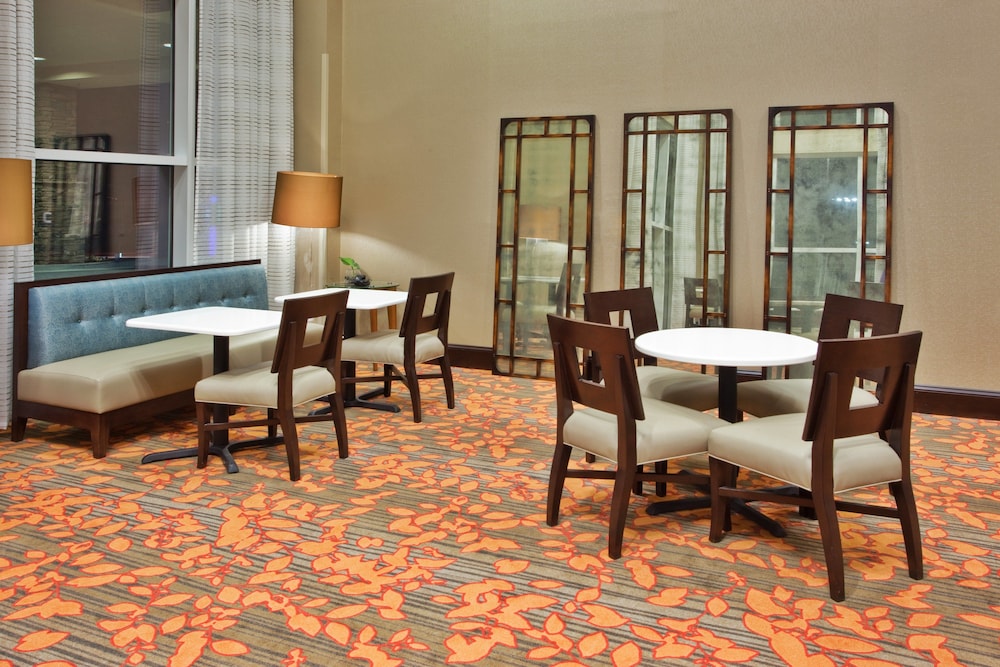 Holiday Inn Express Augusta North 45/53