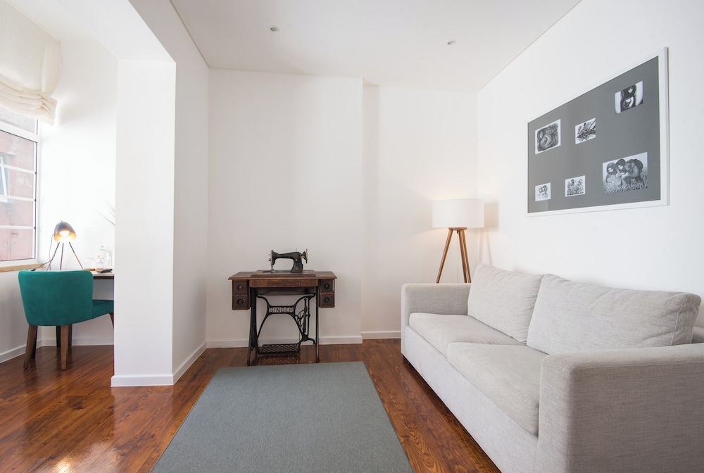 Bica Flh Suites 33/52