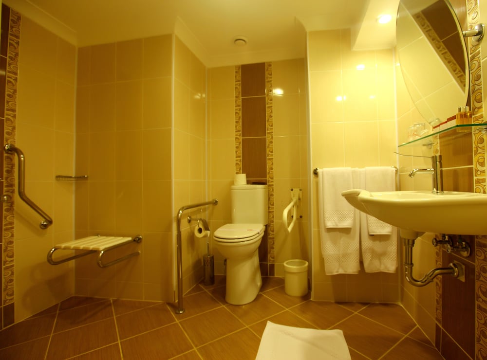 A11 Hotel Obakoy 48/49