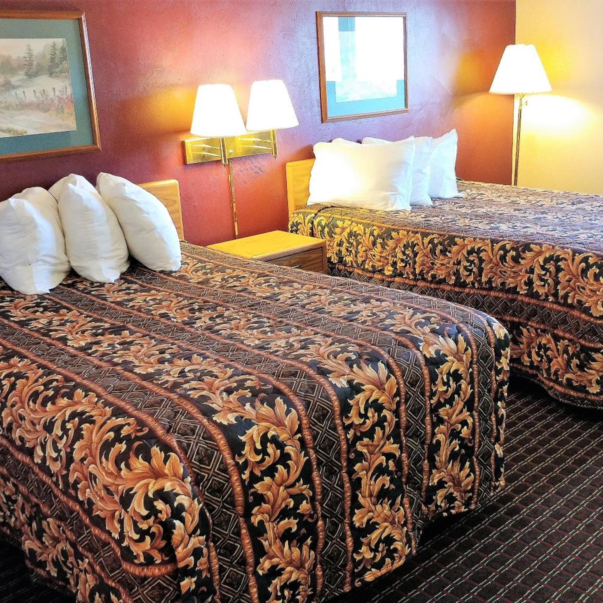 Red Carpet Inn 22/48