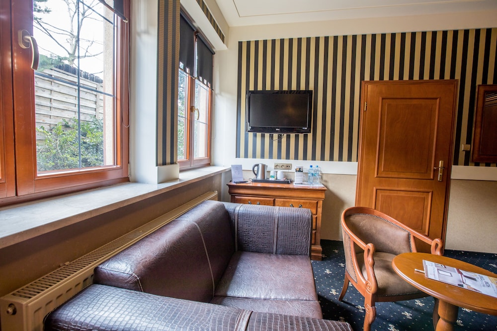 Hotel Diament Bella Notte Katowice Chorzow 47/72