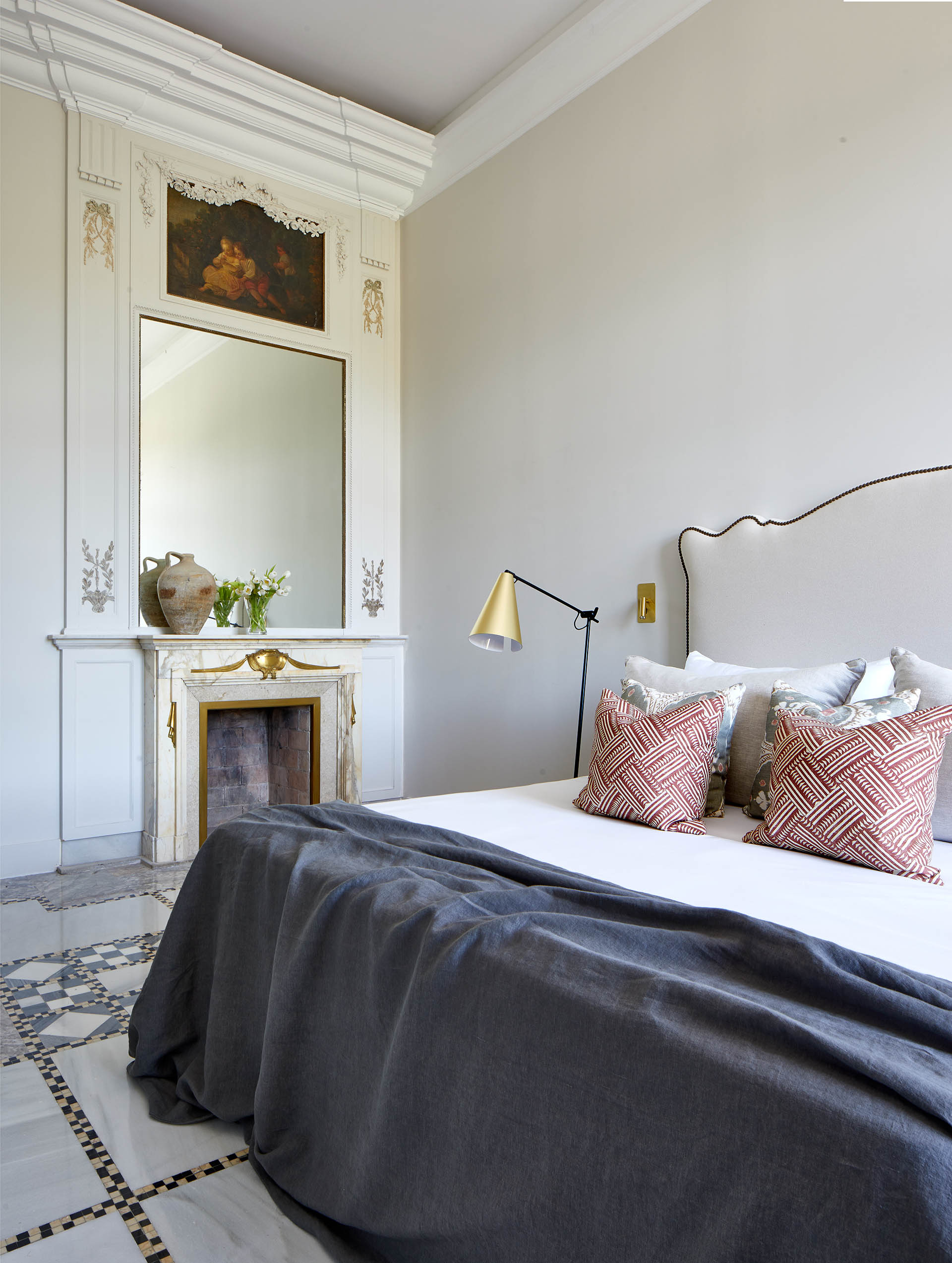 DELUXE, DOUBLE BED