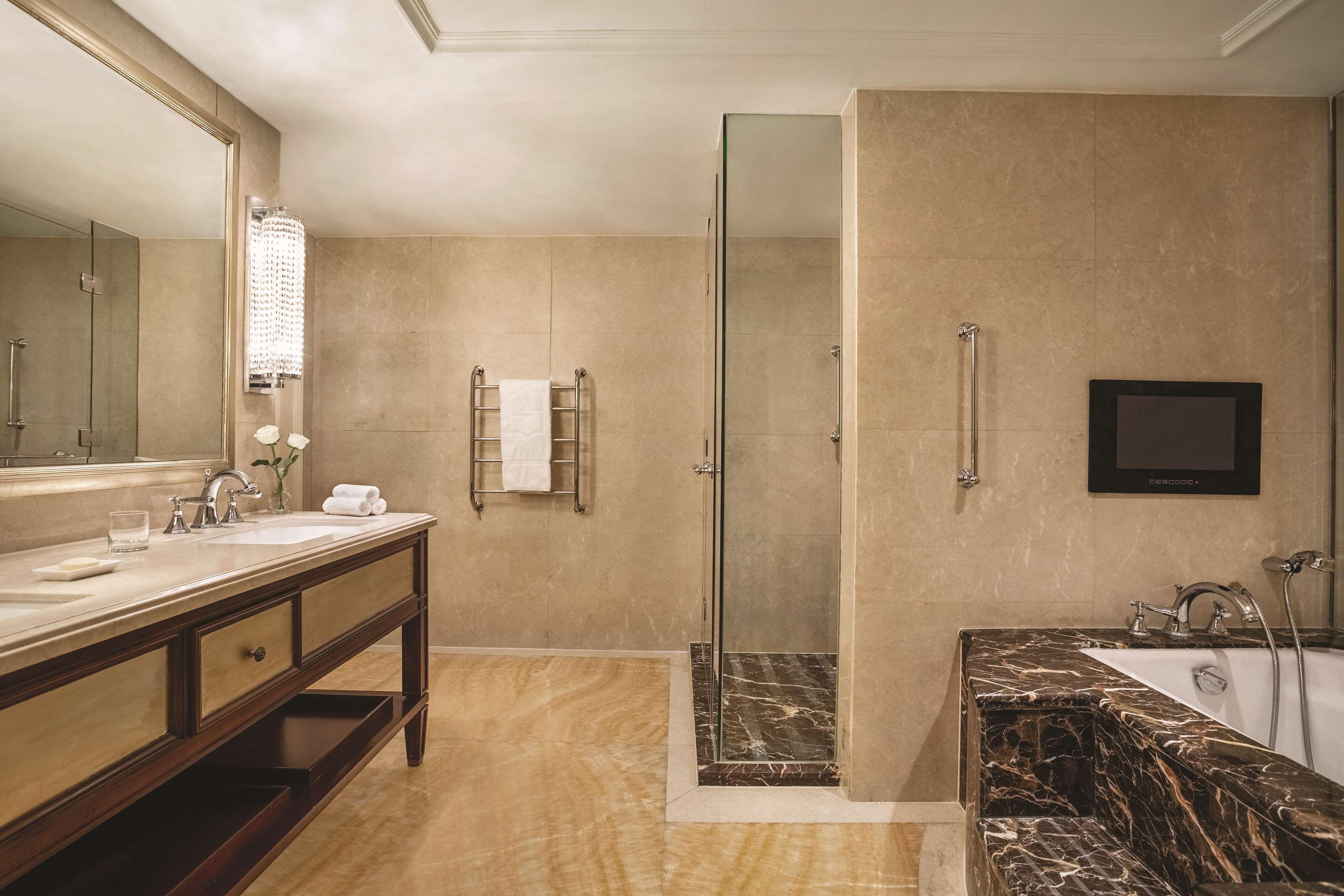 جناح، Shangri-La Changchun 3/3