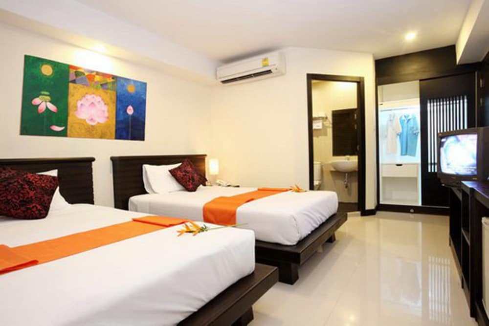 Lub Sbuy Hostel 21/66