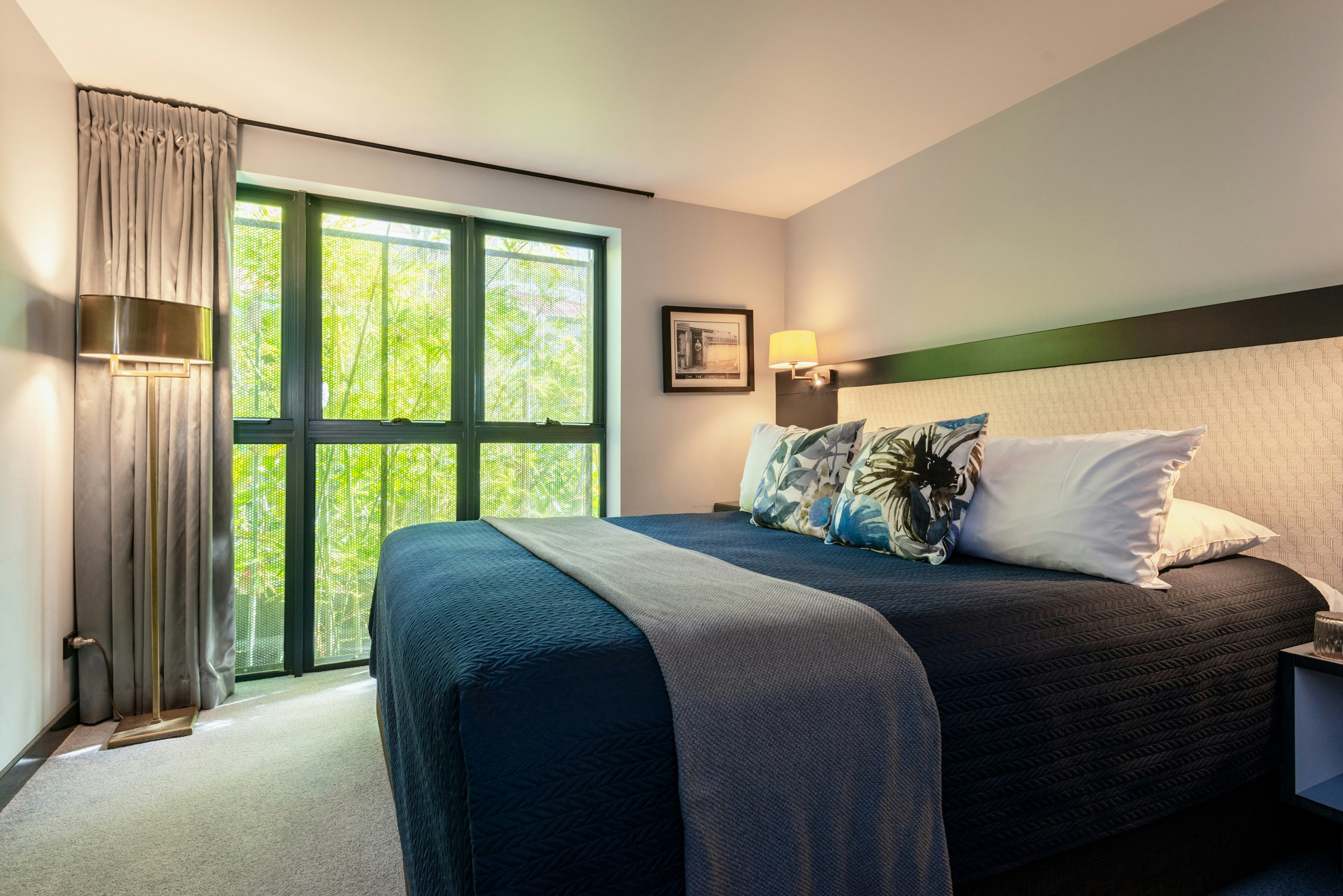 Spicers Balfour Hotel 32/89