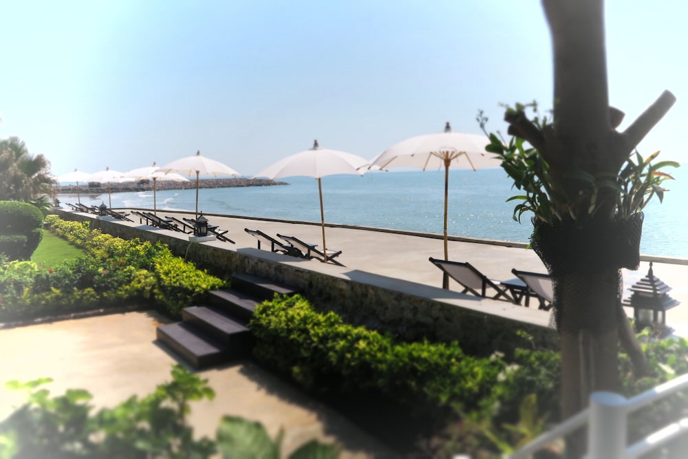 Chomtalay Resort At Had Chaosamran Beach 25/34