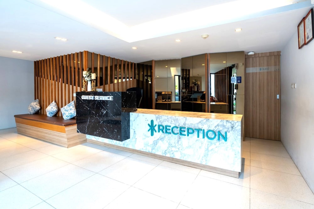 Kudo Hotel & Beach Club (Adults Only) 6/50