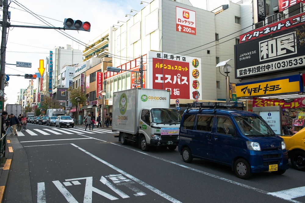 TOKYO PLAZA HOTEL 47/49