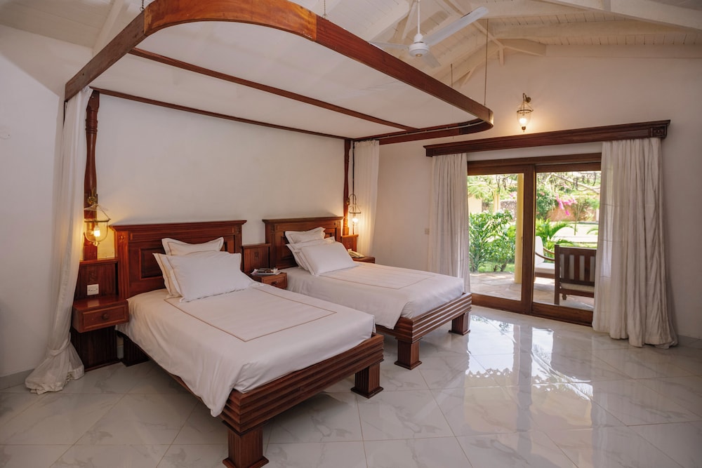 Ocean Beach Resort & Spa 23/81