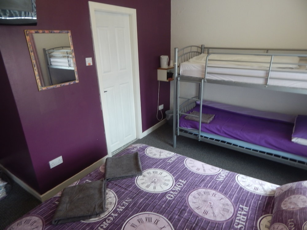 Llanryan Guest House 18/39