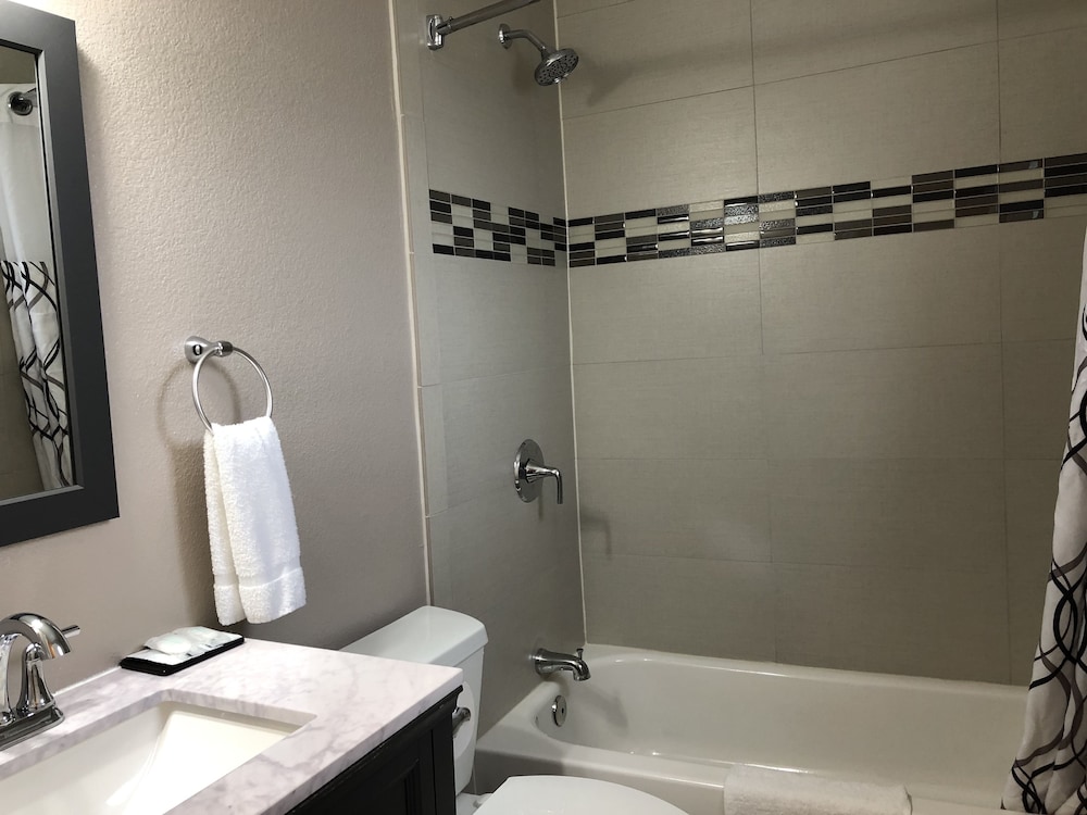 Budget Inn Lompoc 55/60