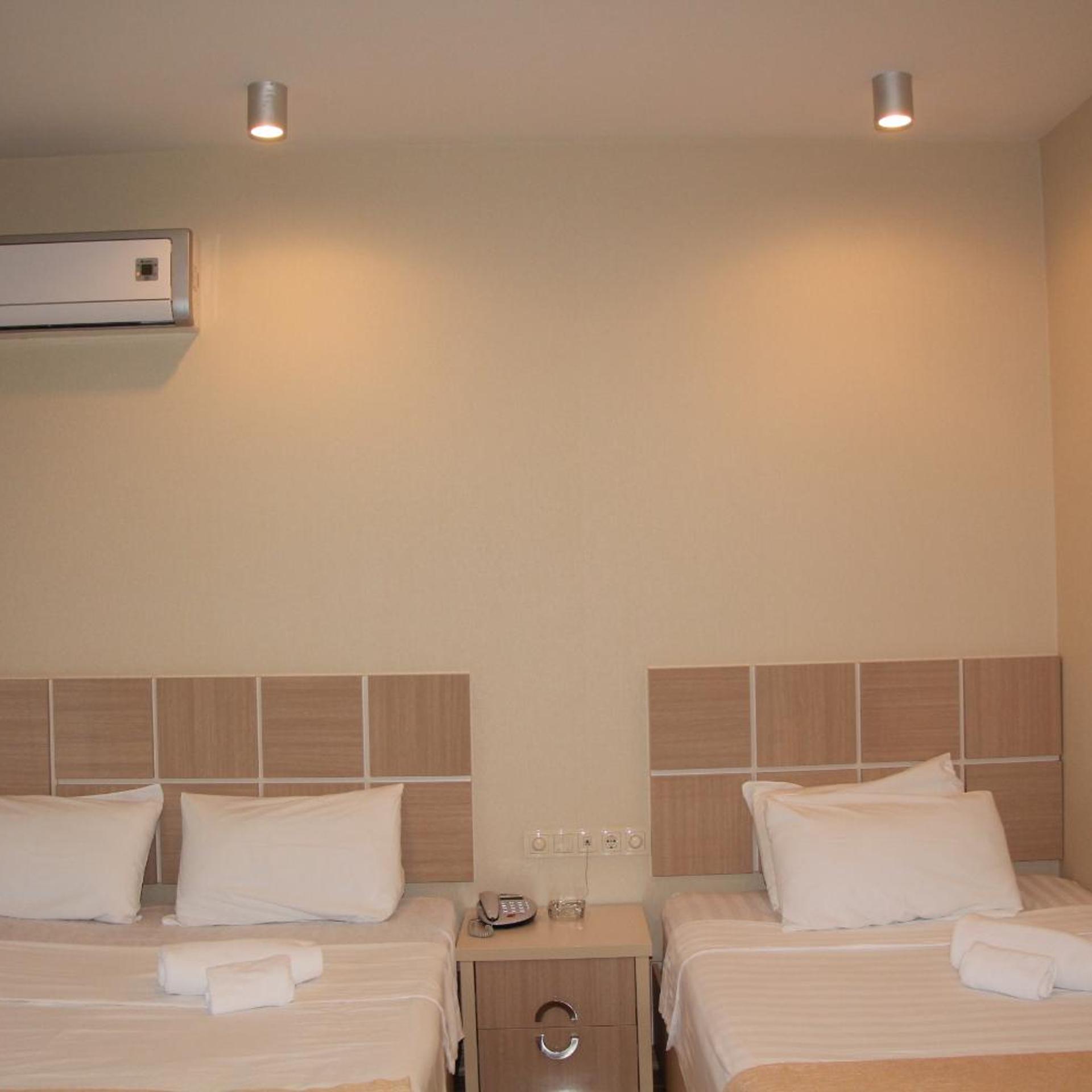 Legacy Hotel 32/32