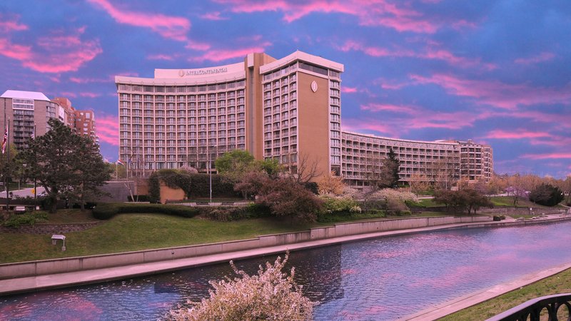 InterContinental Kansas City at the Plaza 70/73