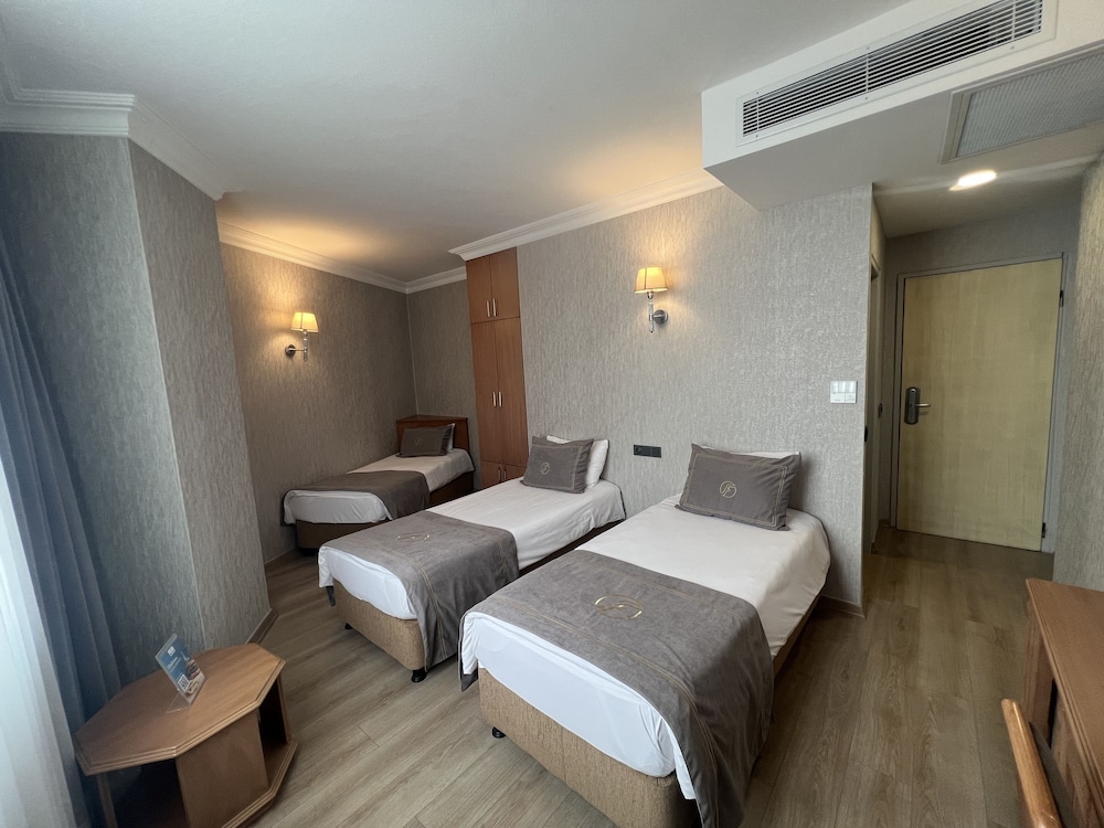 Fuar Hotel 17/50