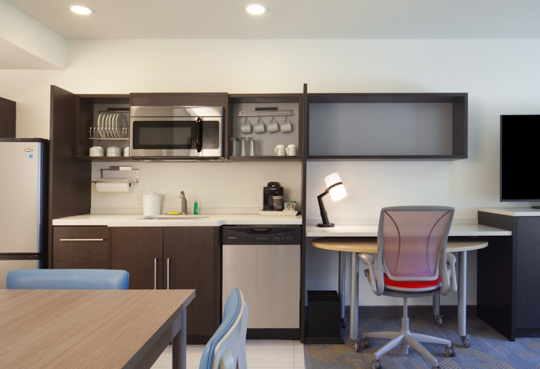 Home2 Suites by Hilton Canton 42/48