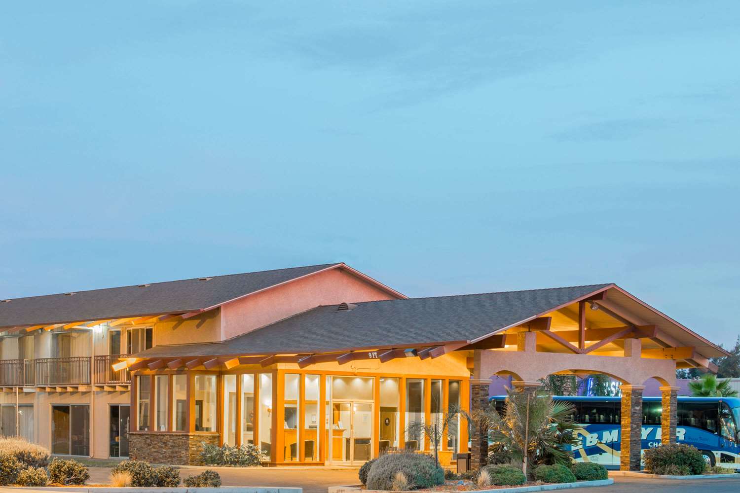 Days Inn by Wyndham Modesto 1/9