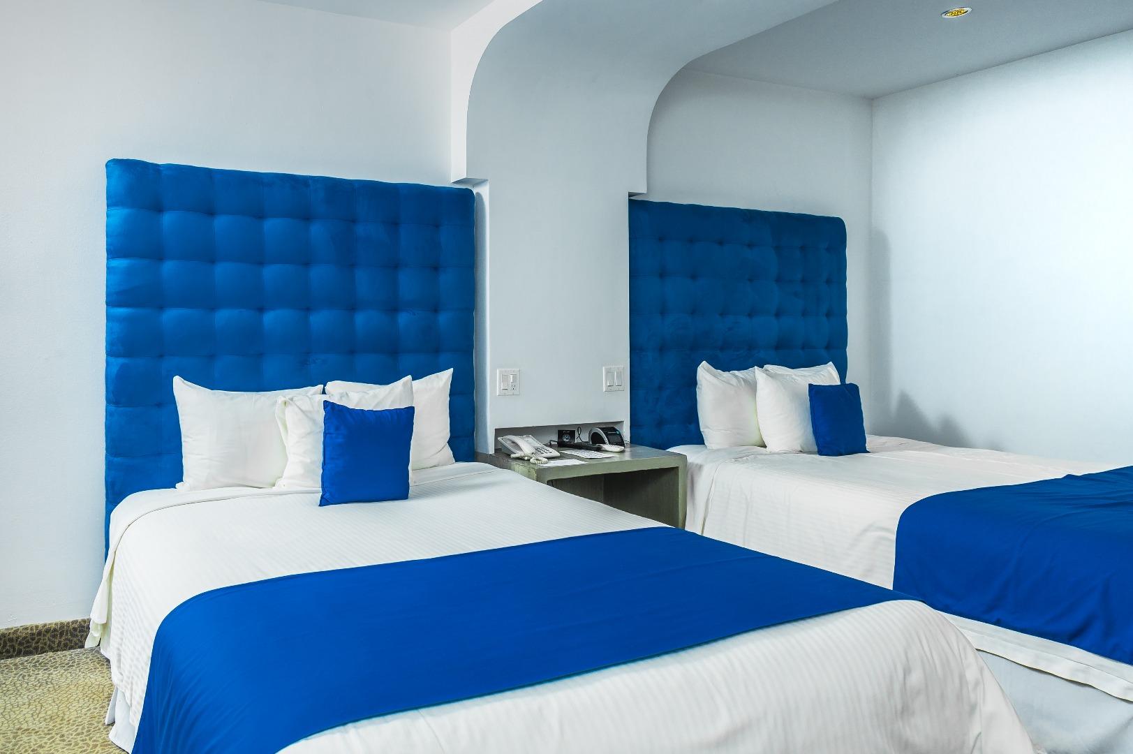 Room, 2 Double Beds, Pool Side