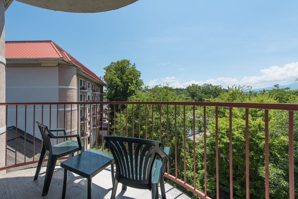 River Bend Inn 7/50