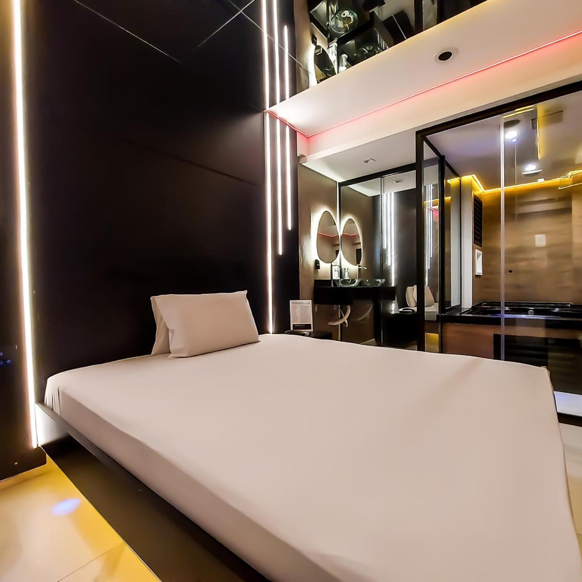 Adrenalina Hotel - Adults Only 12/51