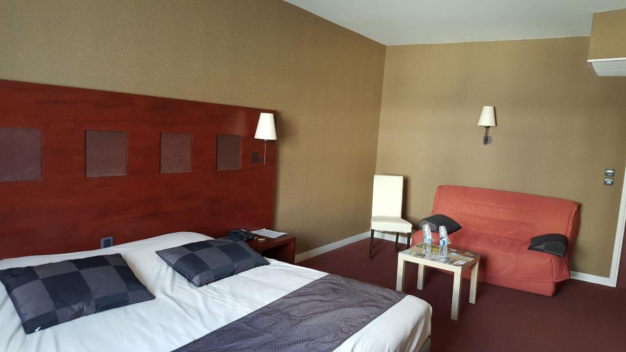 HOTEL DE LOIRE REST. LES BATELIERS 6/23