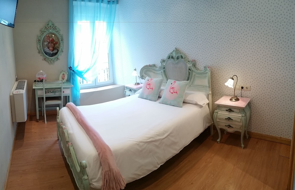 Hosteria Villa de Castro 27/71
