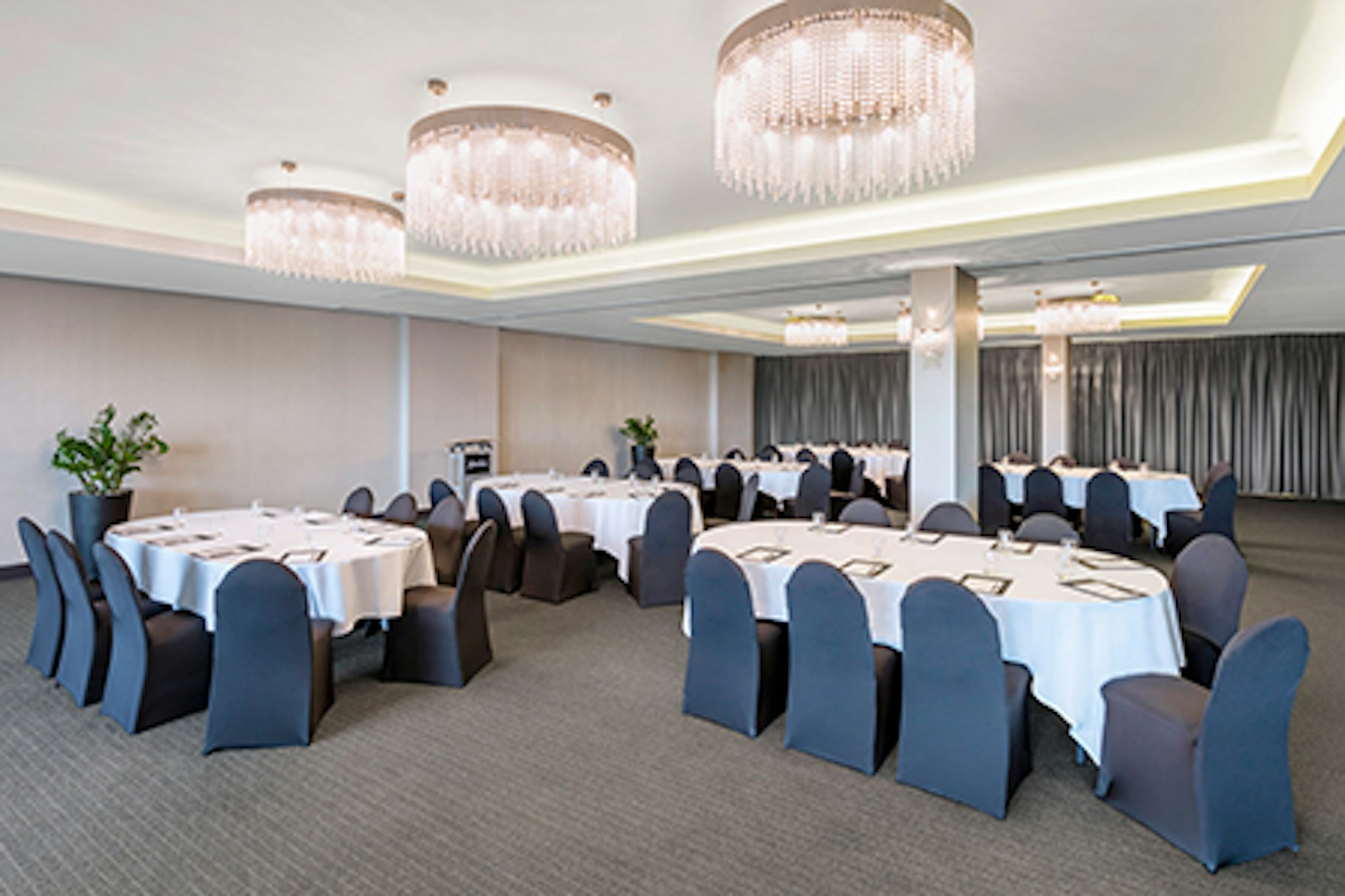 Beetson Hotel Brisbane 46/52