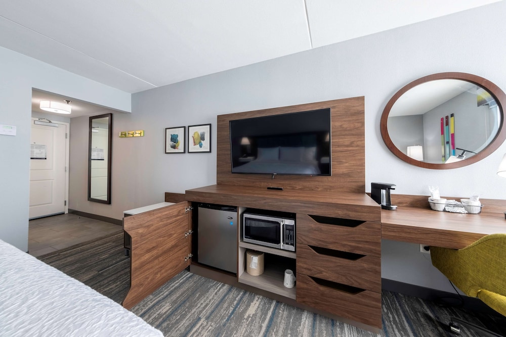 Hampton Inn Swedesboro Philadelphia 42/53