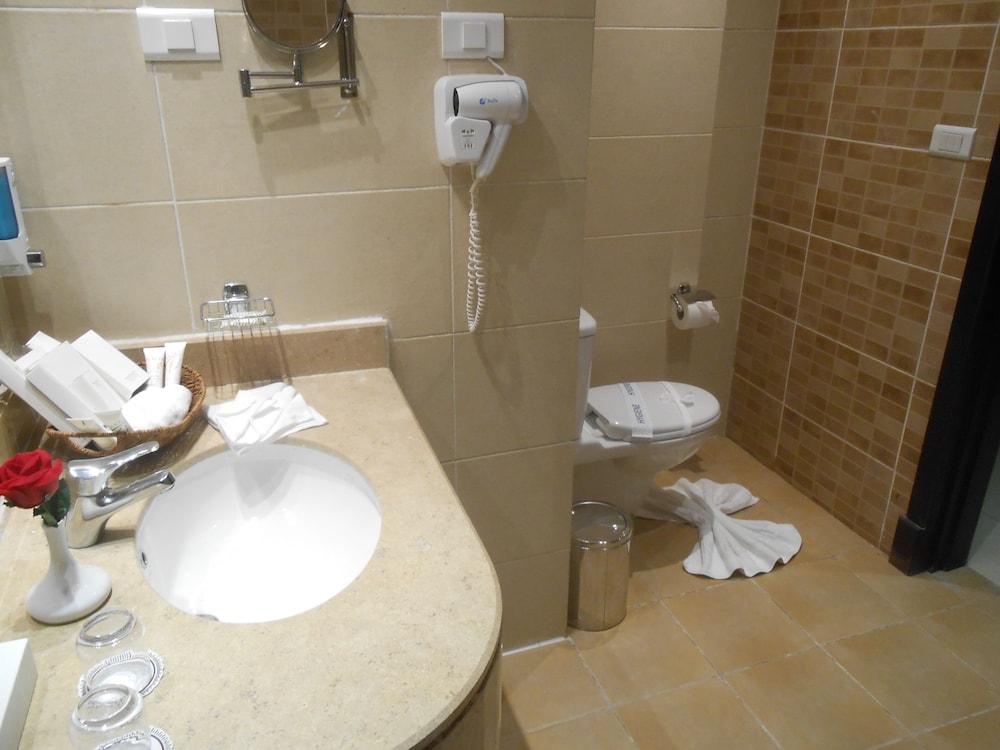 TEDA Swiss Inn Plaza Hotel 49/50