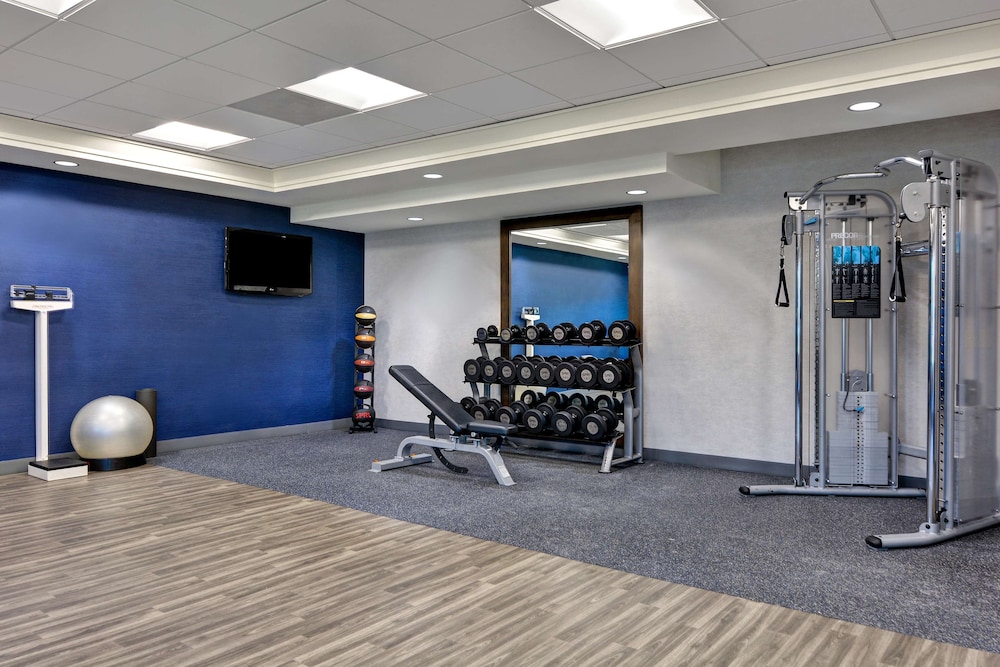 Hampton Inn and Suites Clearwater/St. Petersburg-Ulmerton Road 25/52