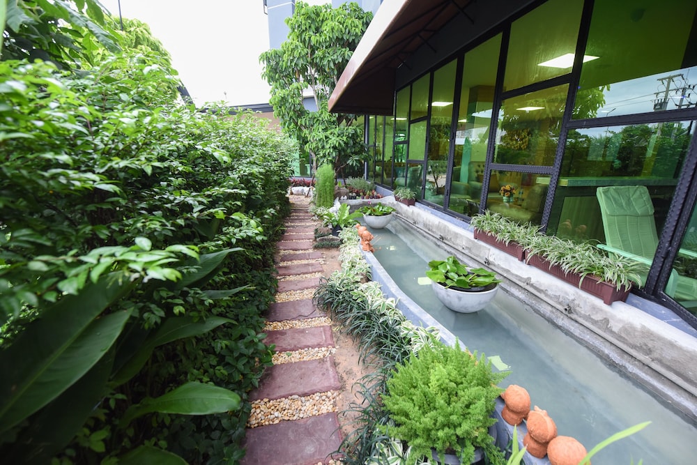 Wish Hotel Ubon 20/21