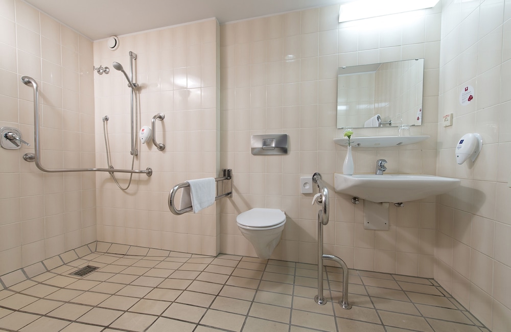 Leonardo Hotel Hamburg Stillhorn 13/81
