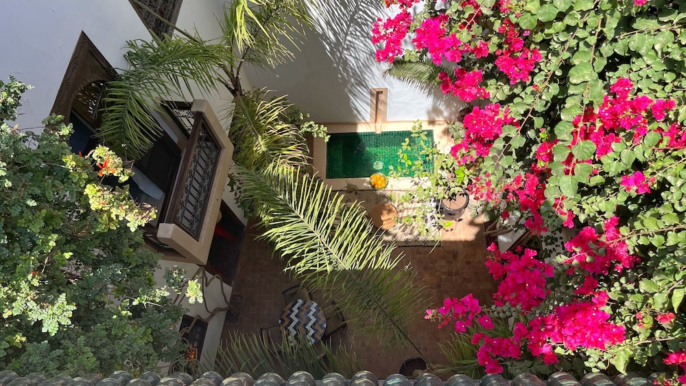 Riad Dar Zaman 25/69